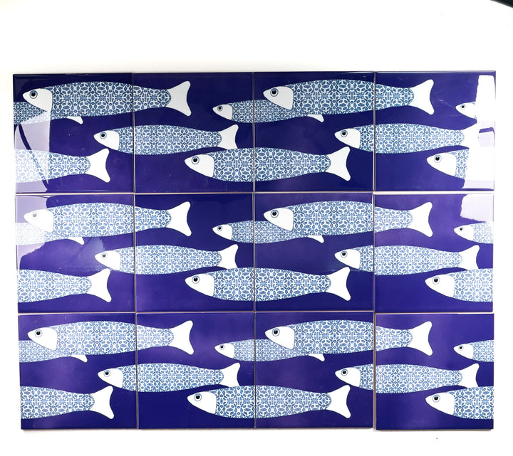 SALE SECONDS : Set of 14 x 15.2cm Navy Blue Ocean Shoal border tiles