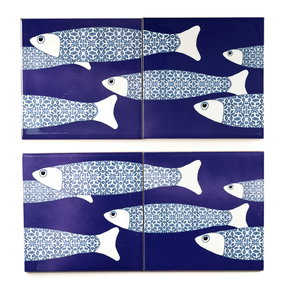 SALE SECONDS : Set of 14 x 15.2cm Navy Blue Ocean Shoal border tiles
