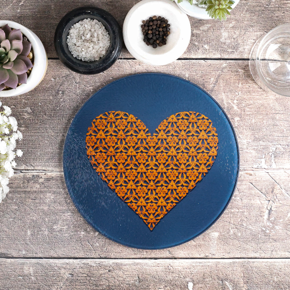SALE - Heart Chopping Board (small circular)