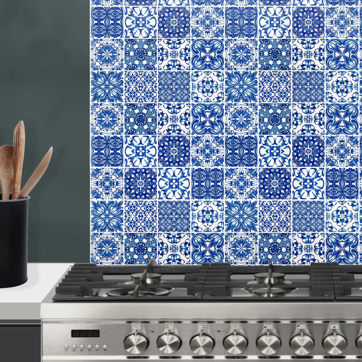 Mixed Delft Tiles Kitchen Splashback - Blue &amp; White