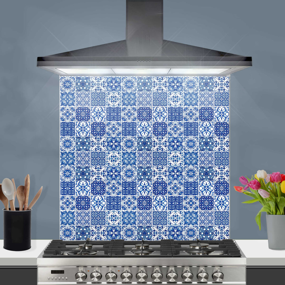 Mixed Delft Tiles Kitchen Splashback - Blue &amp; White