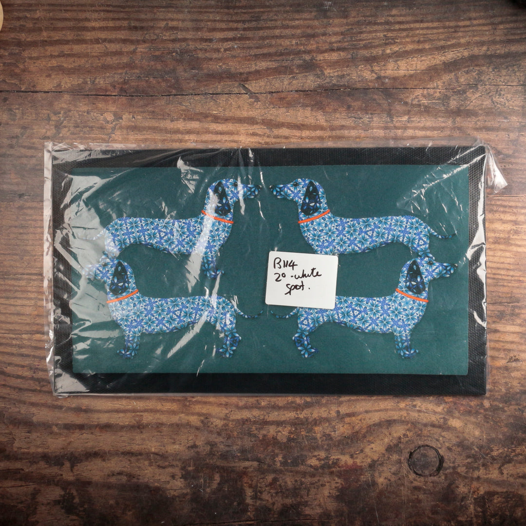 SALE Second: Dachshunds Pet Food Mat