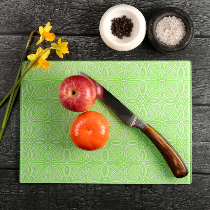 Celtic Knot chopping board - Spring Lime