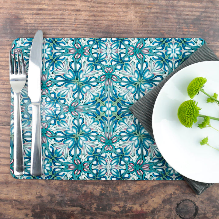 "Flourishing Garden" tablemat