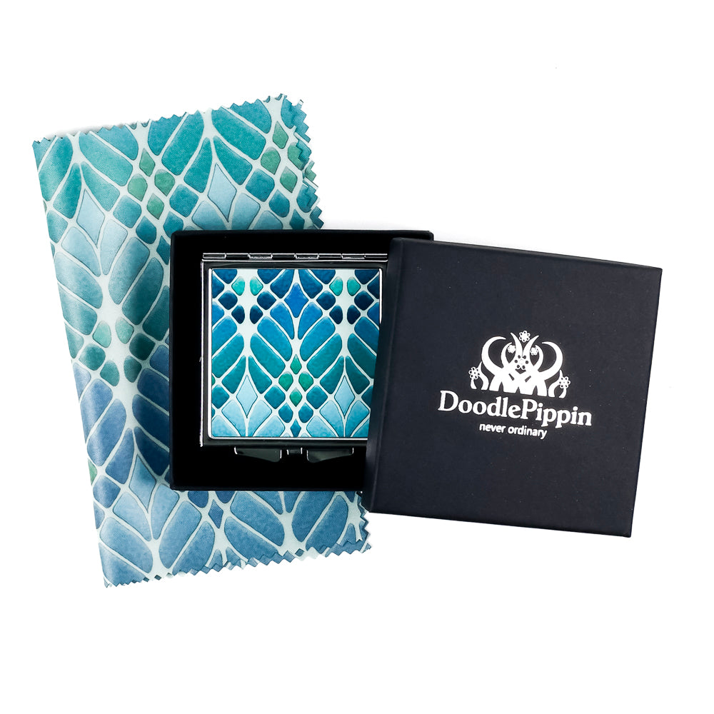 Compact Folding Mirror - Interwoven Trees (blue/green)