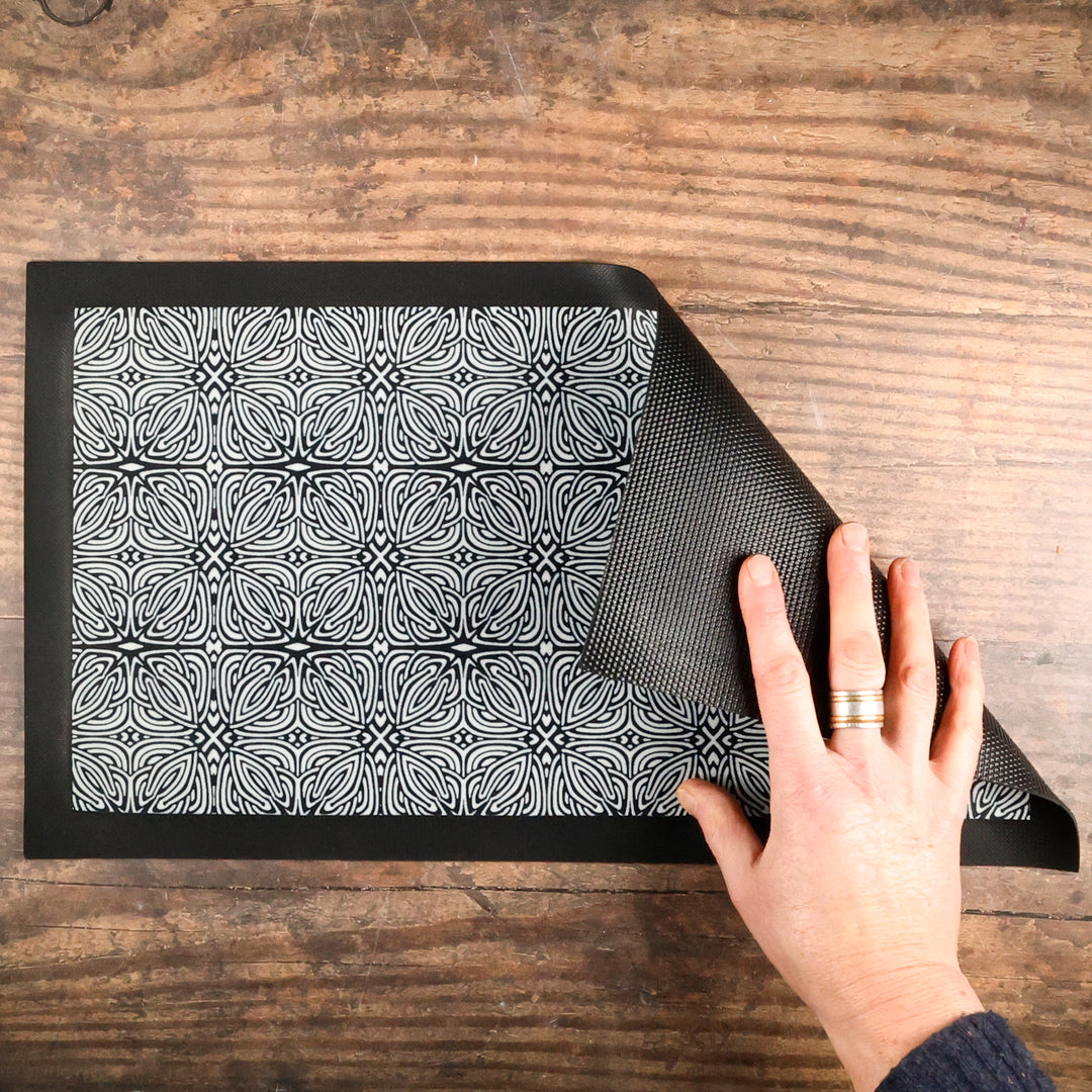 Black &amp; Grey Celtic Pet Food Placemat