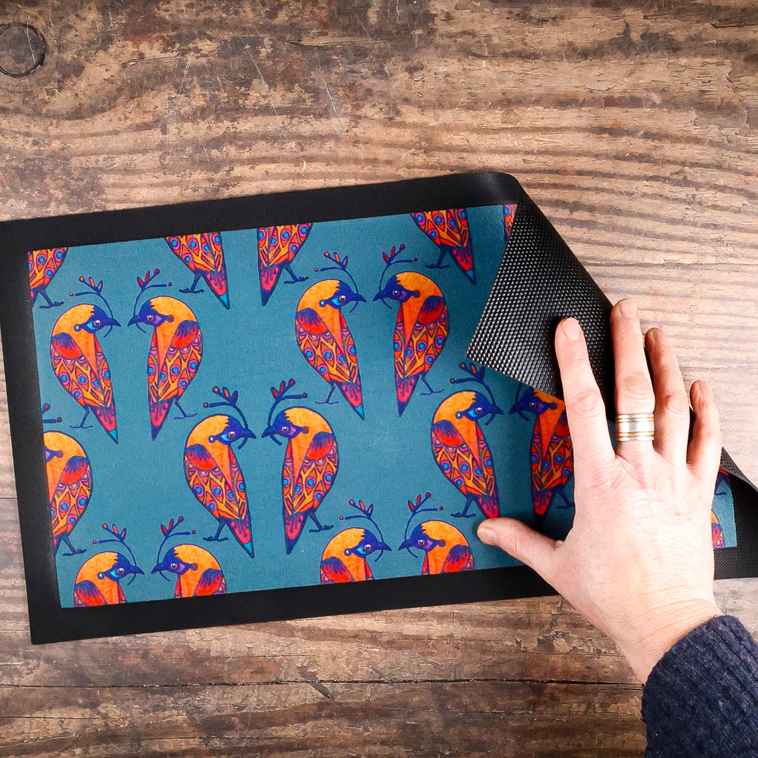 Colourful Lovebirds Pet Food Mat