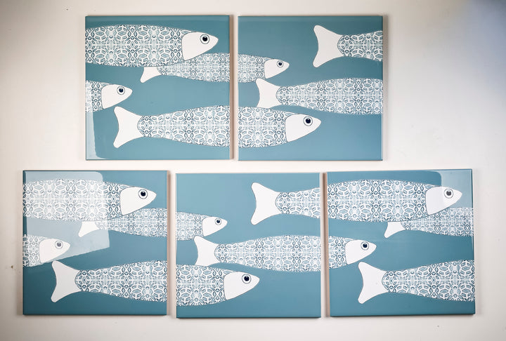 SALE SECONDS SET of 5 x 20cm Grey Ocean Shoal border tiles