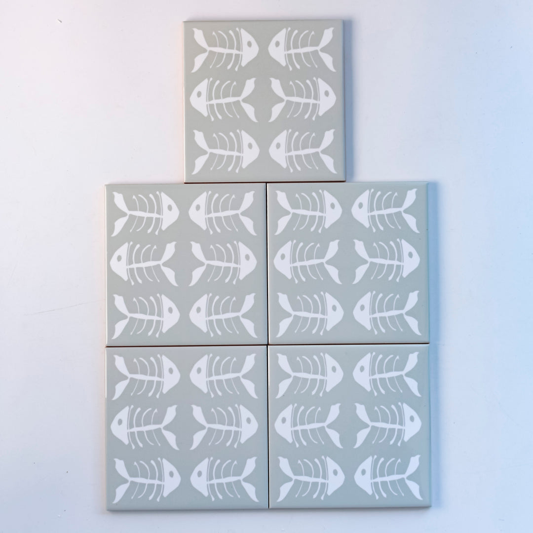 SALE SET - 5x White Bonefish on Grey - Decorative Ceramic Tiles (10.8cm)