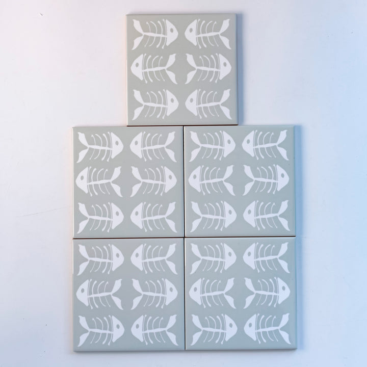 SALE SET - 5x White Bonefish on Grey - Decorative Ceramic Tiles (10.8cm)