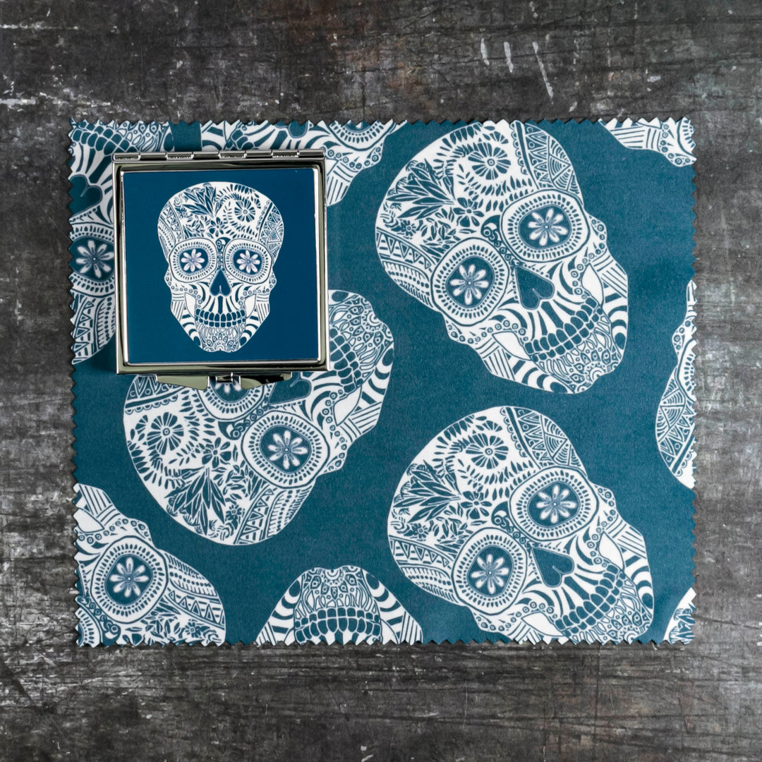 Illustrated Skull Compact Folding Mirror