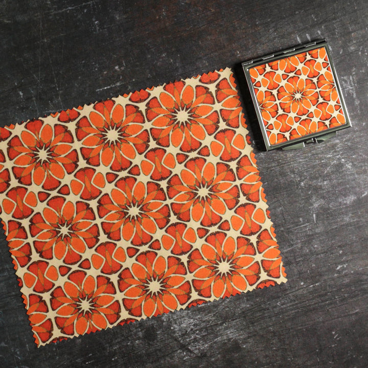 Moroccan Flower Compact Folding Mirror