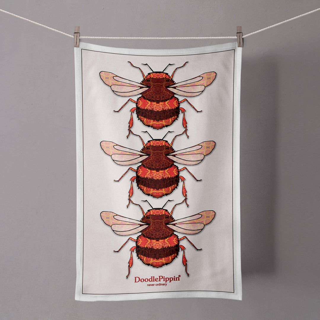 Sale | Queen Bee tea towel - 100% Cotton