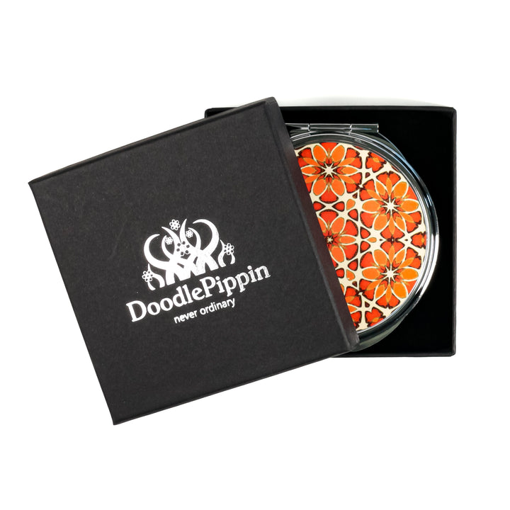 Compact Folding Mirror - Seedheads