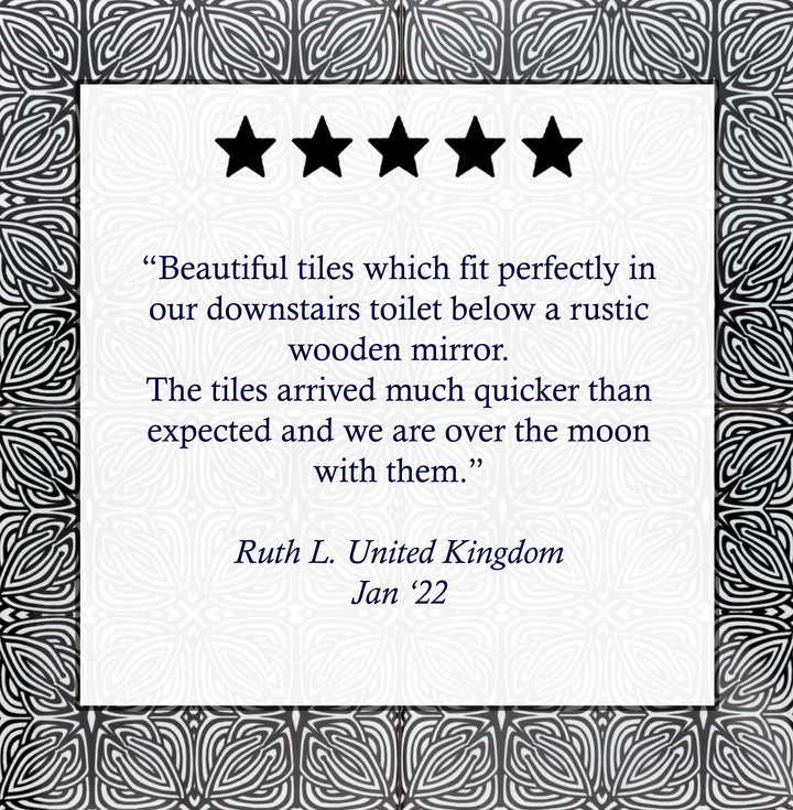 Black white "Celtic Knot" design tile