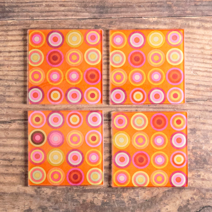 Hot Circles Coaster Set