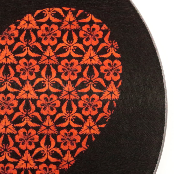 Red Heart Chopping Board