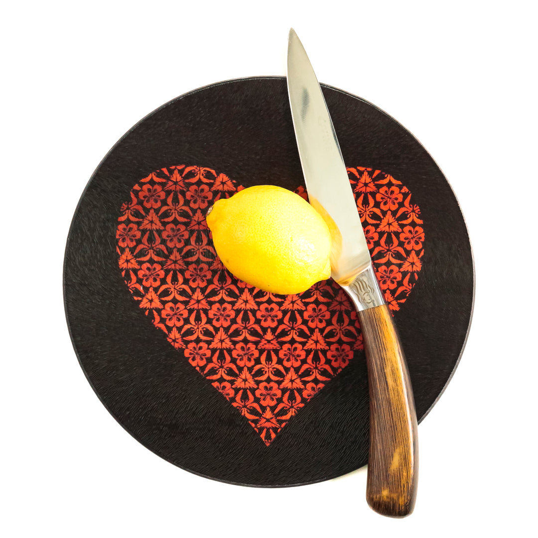 Red Heart Chopping Board