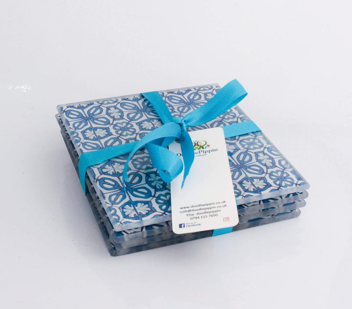 Pretty Turkish Blue Flower coaster set