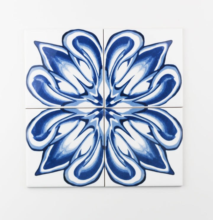 Victorian border tile