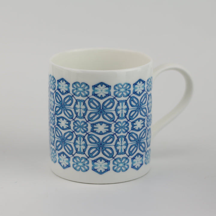 Bright blue flower mug - DoodlePippin