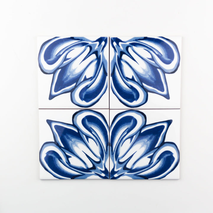 Victorian border tile