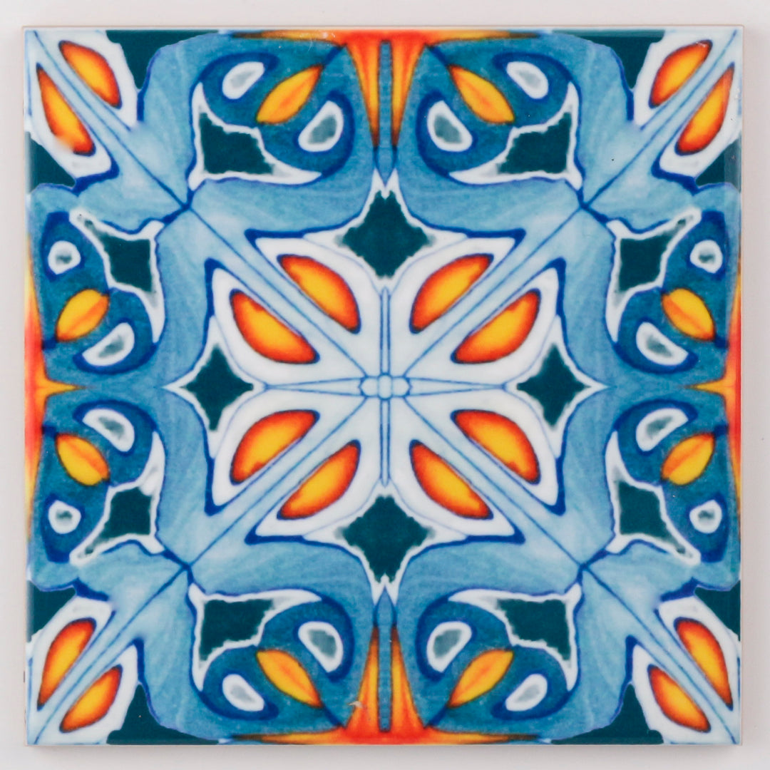 Alhambra Tile - flower centre