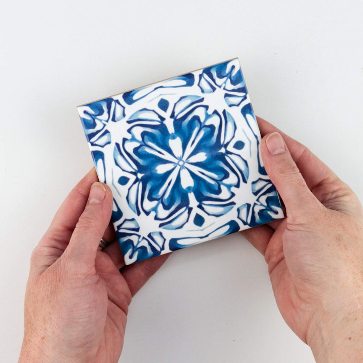 Delft kitchen tile - flower centre