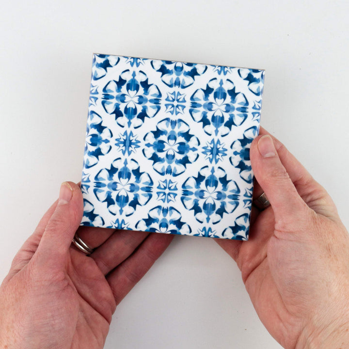 Delft kitchen tile - blue and white ceramic
