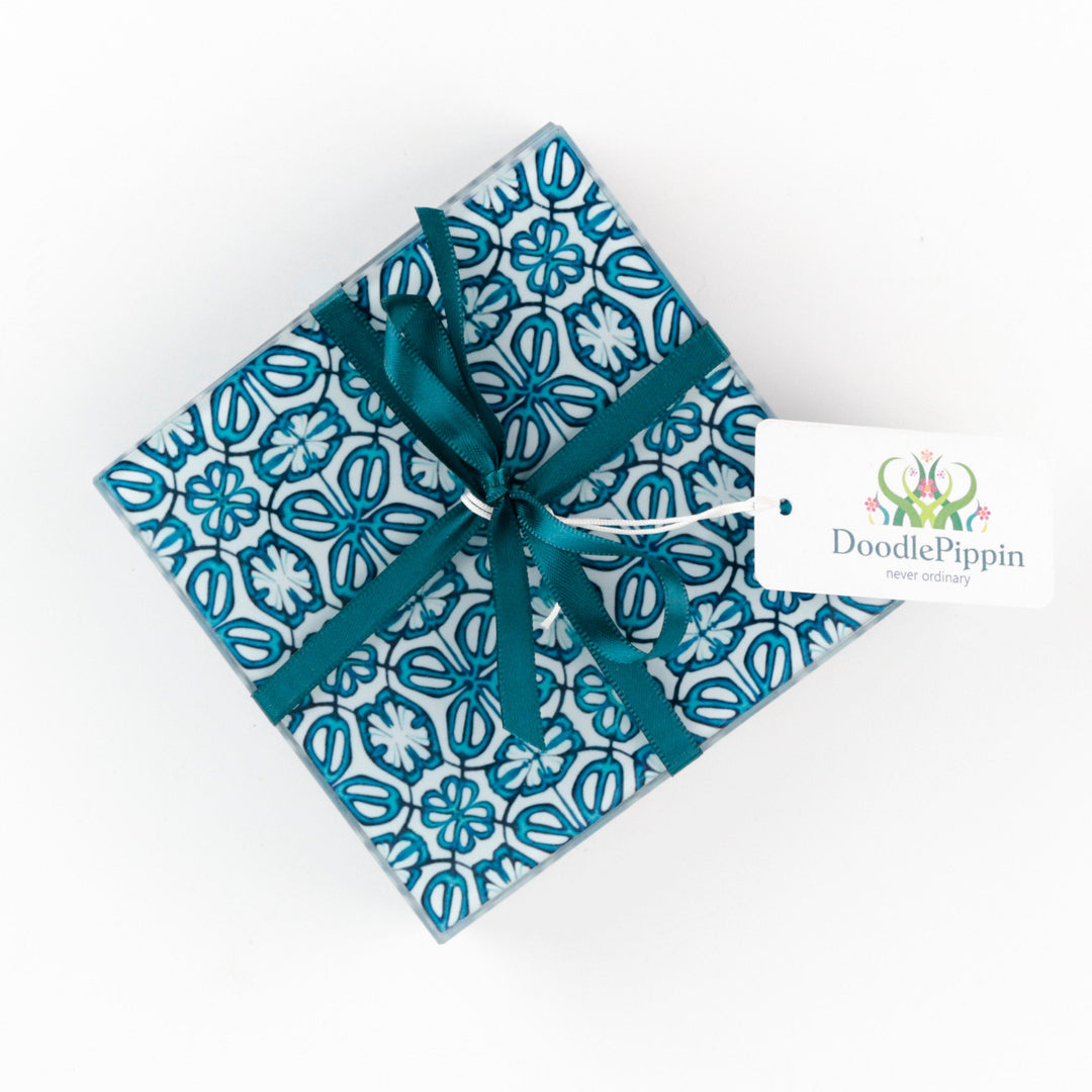 Blue turkish flower worktop protector