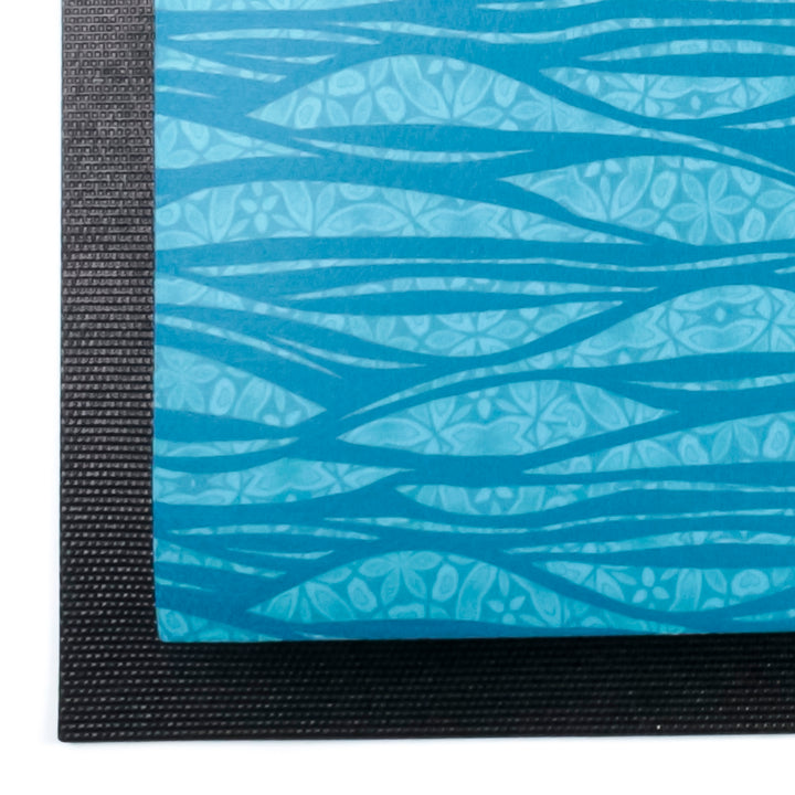 Waves Pet Food Placemat