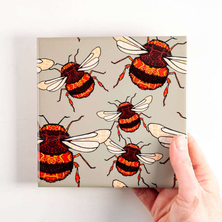 Wandering Bee tiles