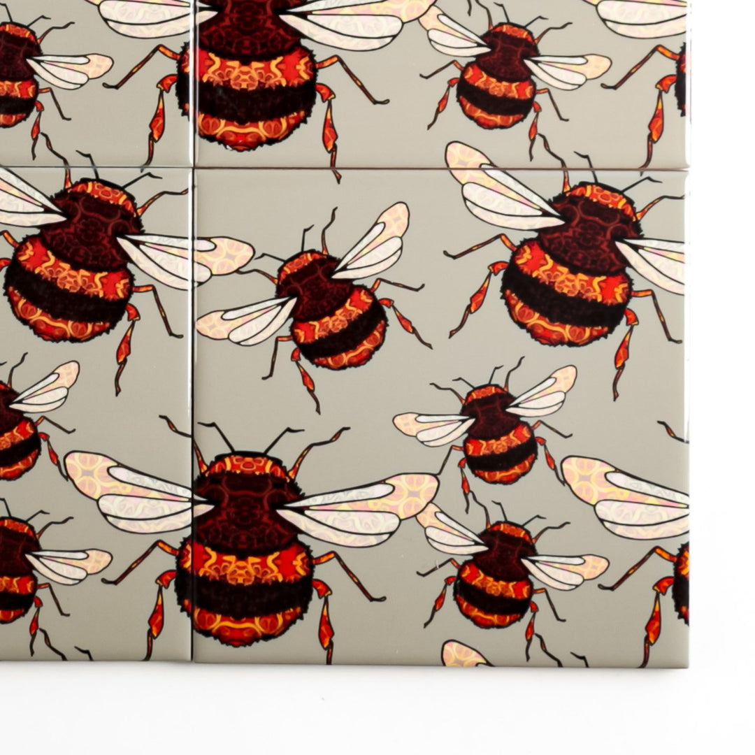 Wandering Bee tiles